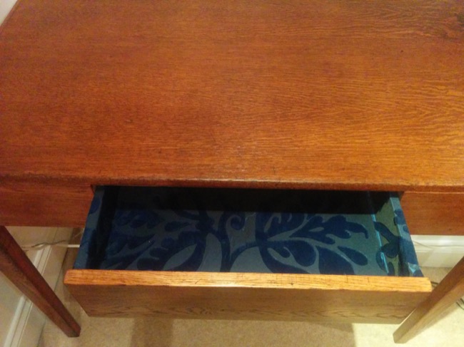 The lined
drawer